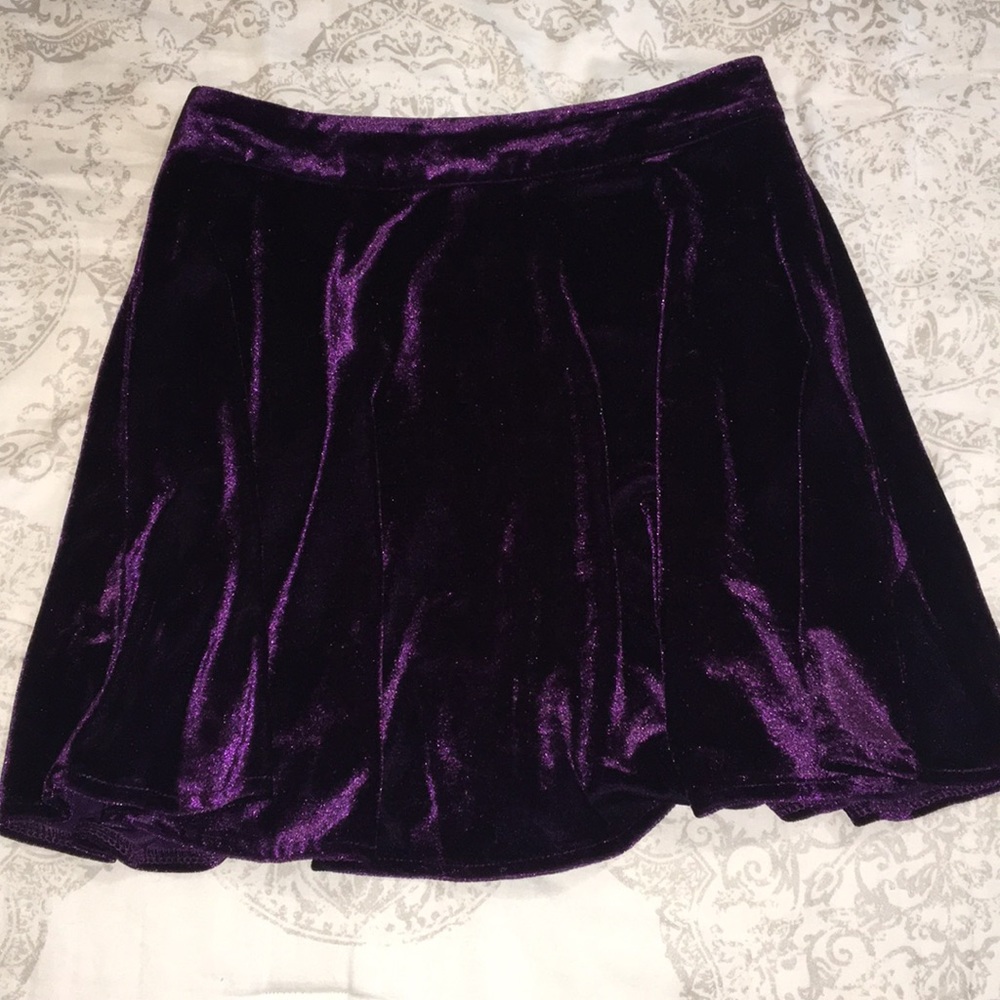 Velvet skater skirt